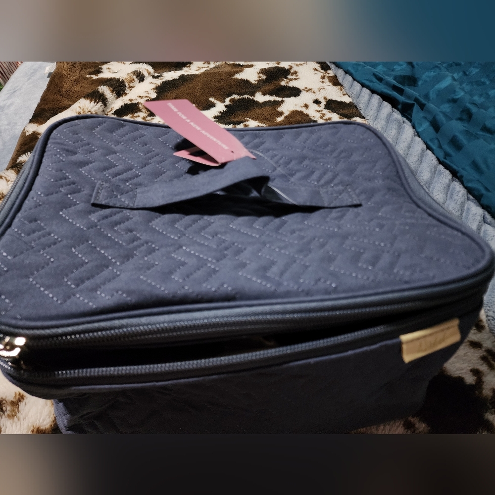 Brand new make up bag
